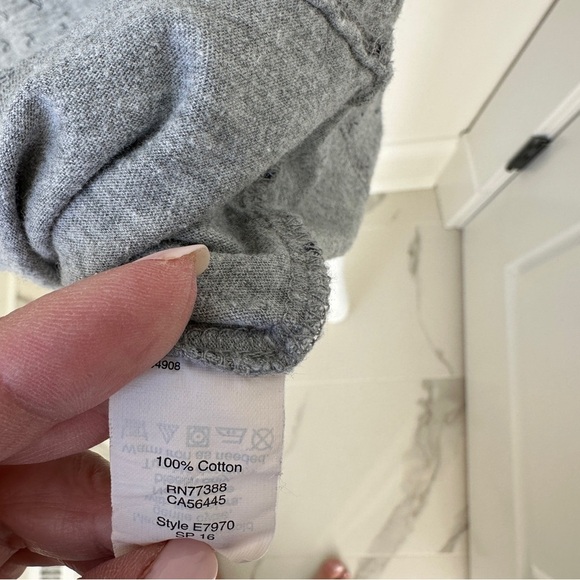 J. Crew Gray & Navy Short Sleeve Tee with Geometric Nautical Pattern Size Medium - Picture 9 of 9